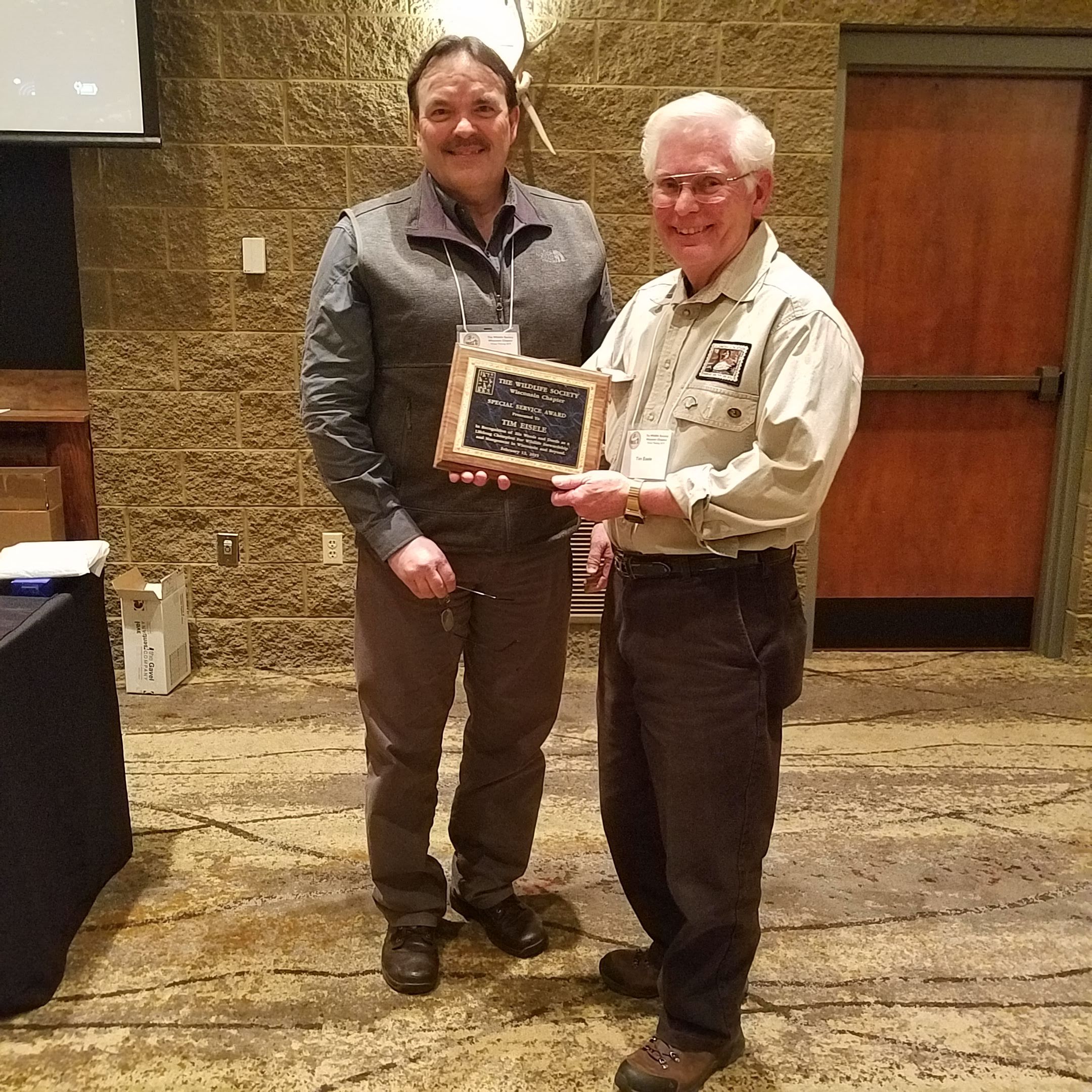 Tim Eisele receives Special Service Award 2019 WI chapter TWS